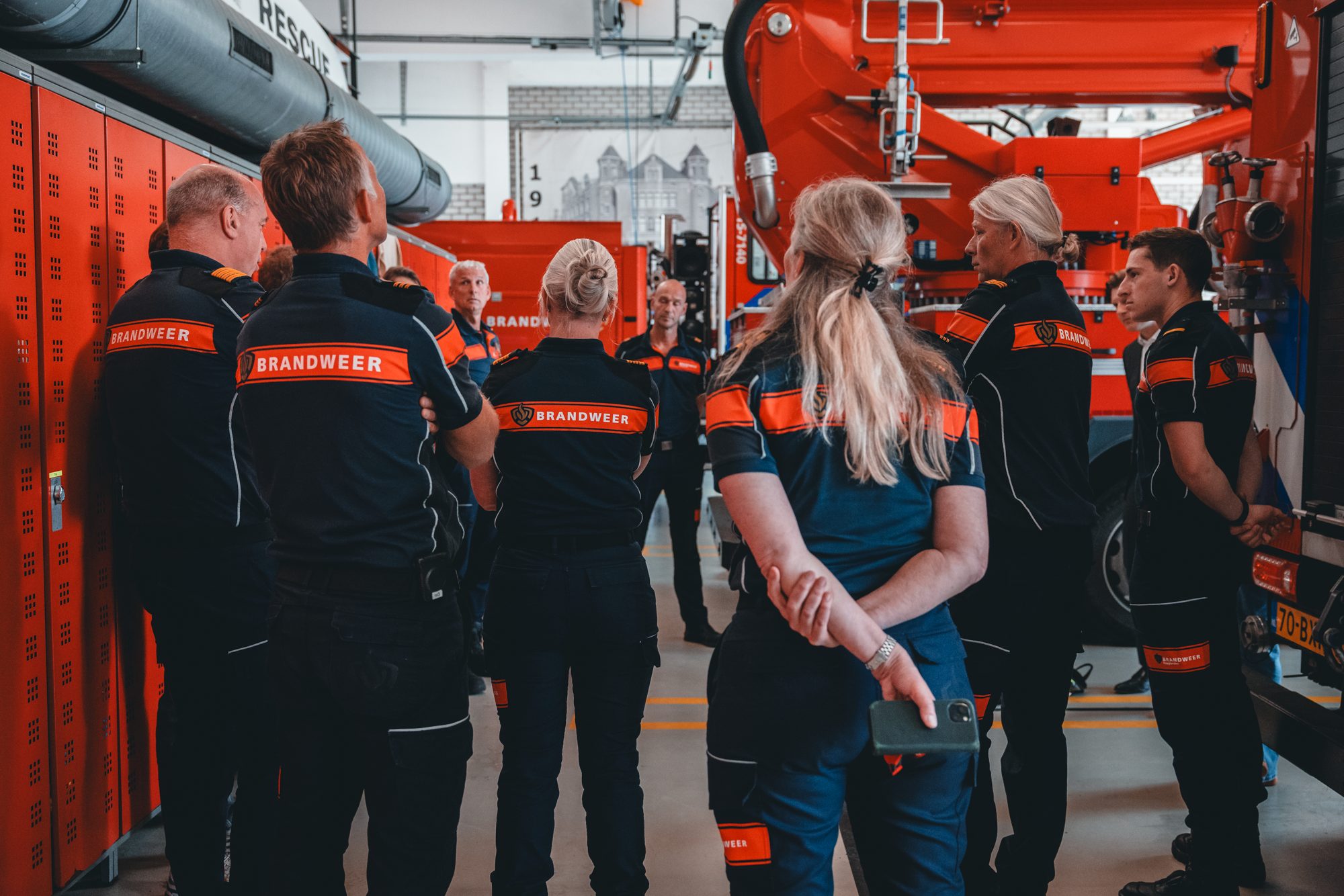Fractievoorzitter Ruben Brekelmans bezoekt de brandweer in Scheveningen