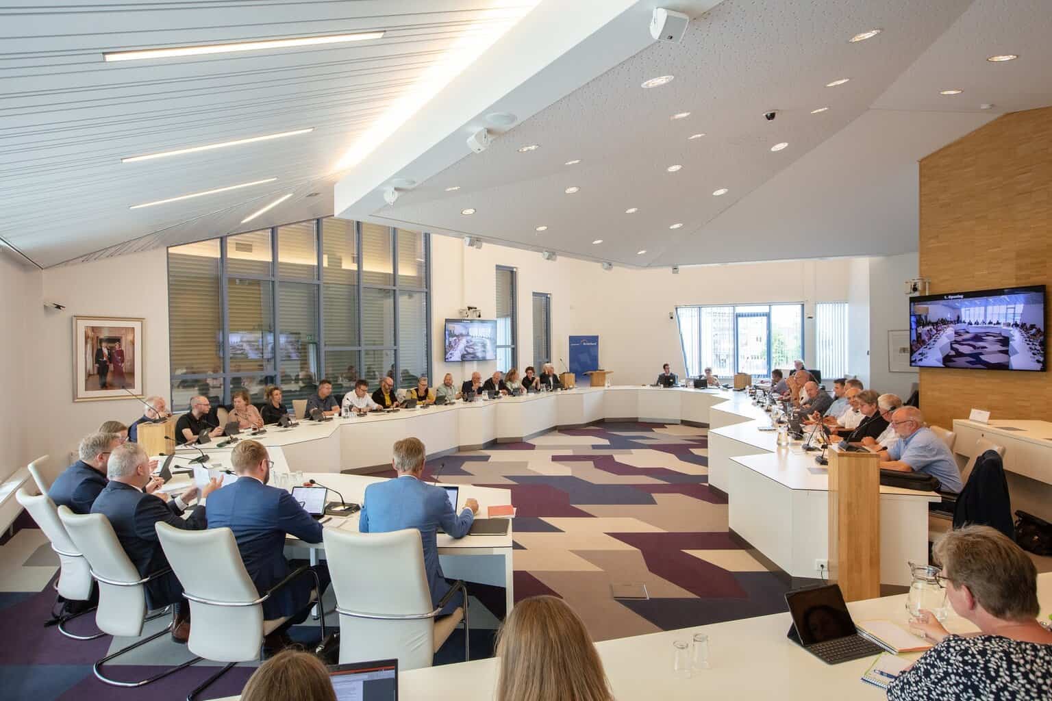 Perspectiefnota 2027: eerst zorgvuldig uitwerken, dan keuzes maken