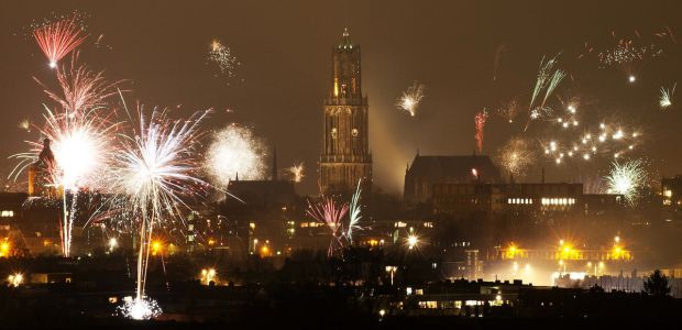 VVD, CDA en PvdA willen maatregelen autobranden oud en nieuw