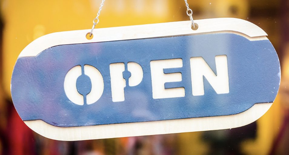 Zondagochtend boodschappen doen in Maassluis?