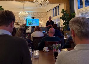 Ondernemersavond over toekomst dorpscentra Rheden VVD