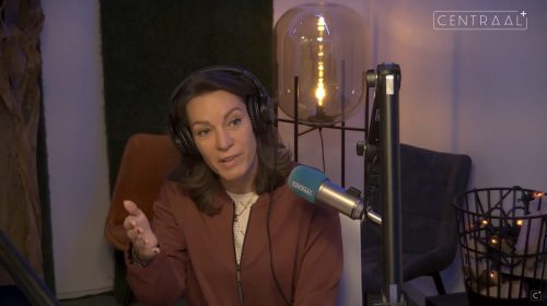 Kitty de Lange – De Heiden over behoud voetbalkooi Zoeterwoude bij Centraal+