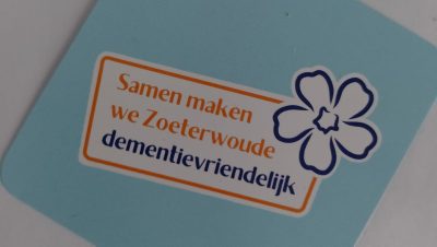 Zoeterwoude officieel dementievriendelijke gemeente bij aanpak dementie Zoeterwoude
