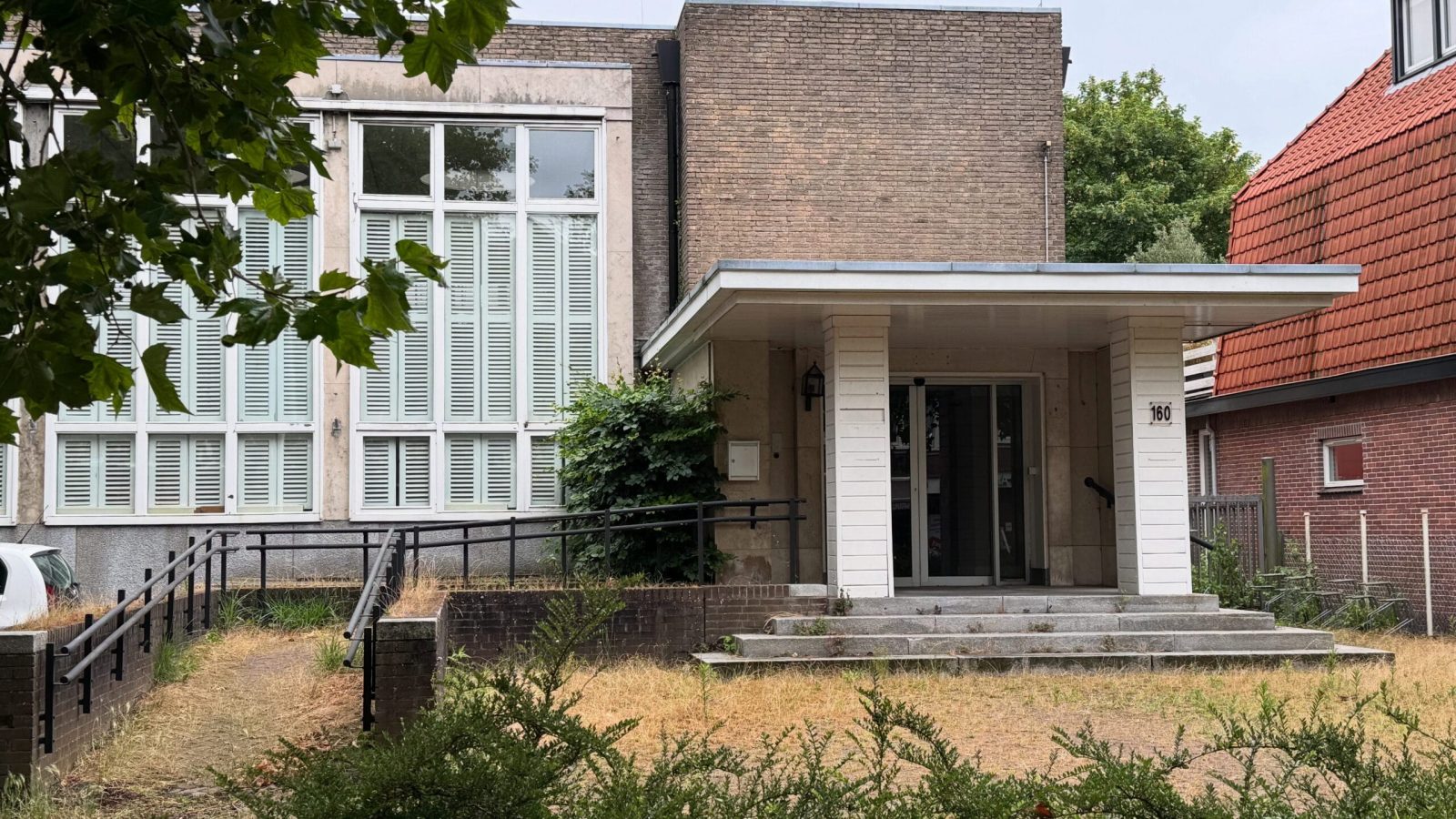 Asielopvang postkantoor binnenweg