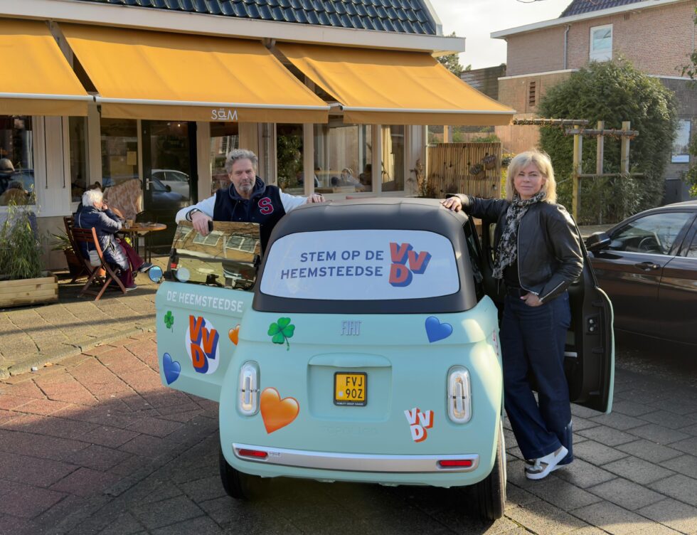 Mascotte Brum bij SAM in Heemstede