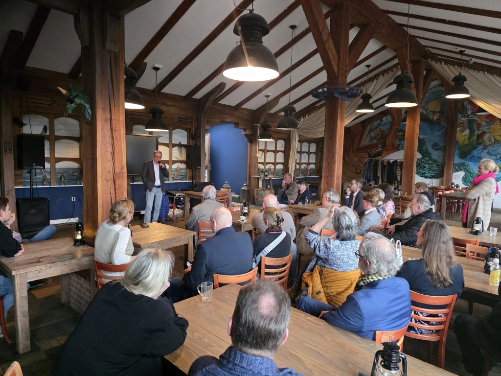 Politiek café en bezoek aan Lelystad Airport