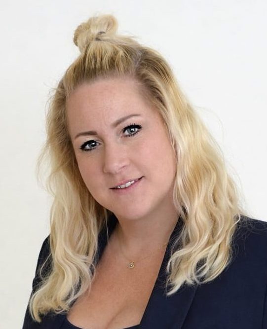 #10 Denise Roggeband- De Neef - VALKENBURG AAN DE GEUL