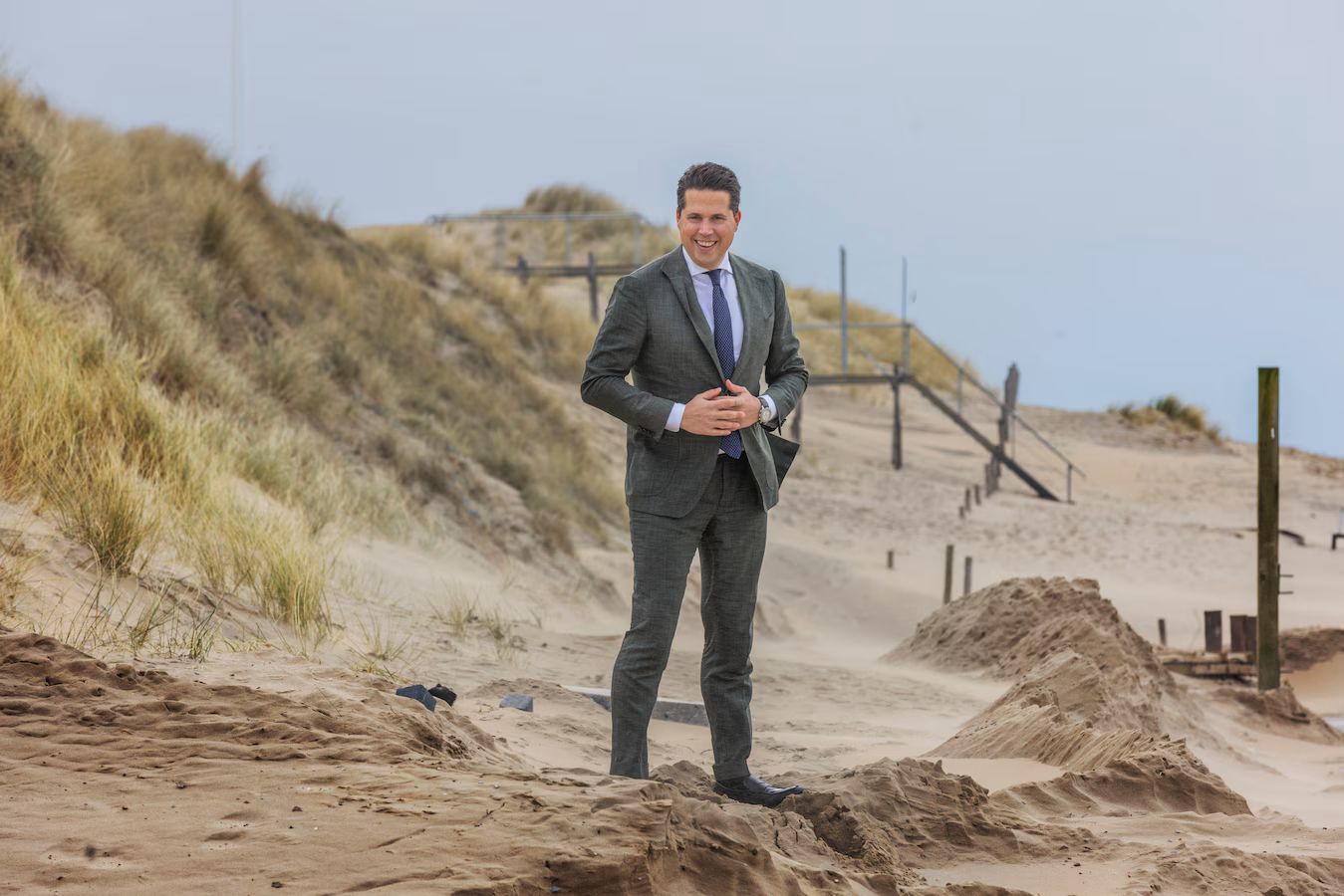 Met bekende ijsfamilie Luciano hoopt VVD rivaal Hart voor Wassenaar te verslaan