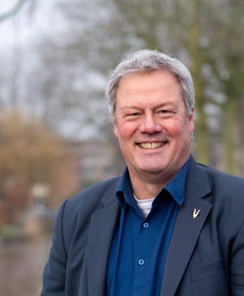 Robert Adrian, adviserend lid