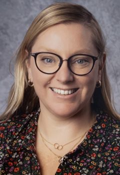 Katinka Leusveld, fractie-ondersteuner