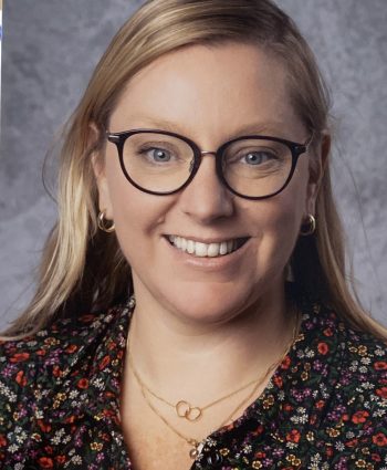 Katinka Leusveld, fractie-ondersteuner