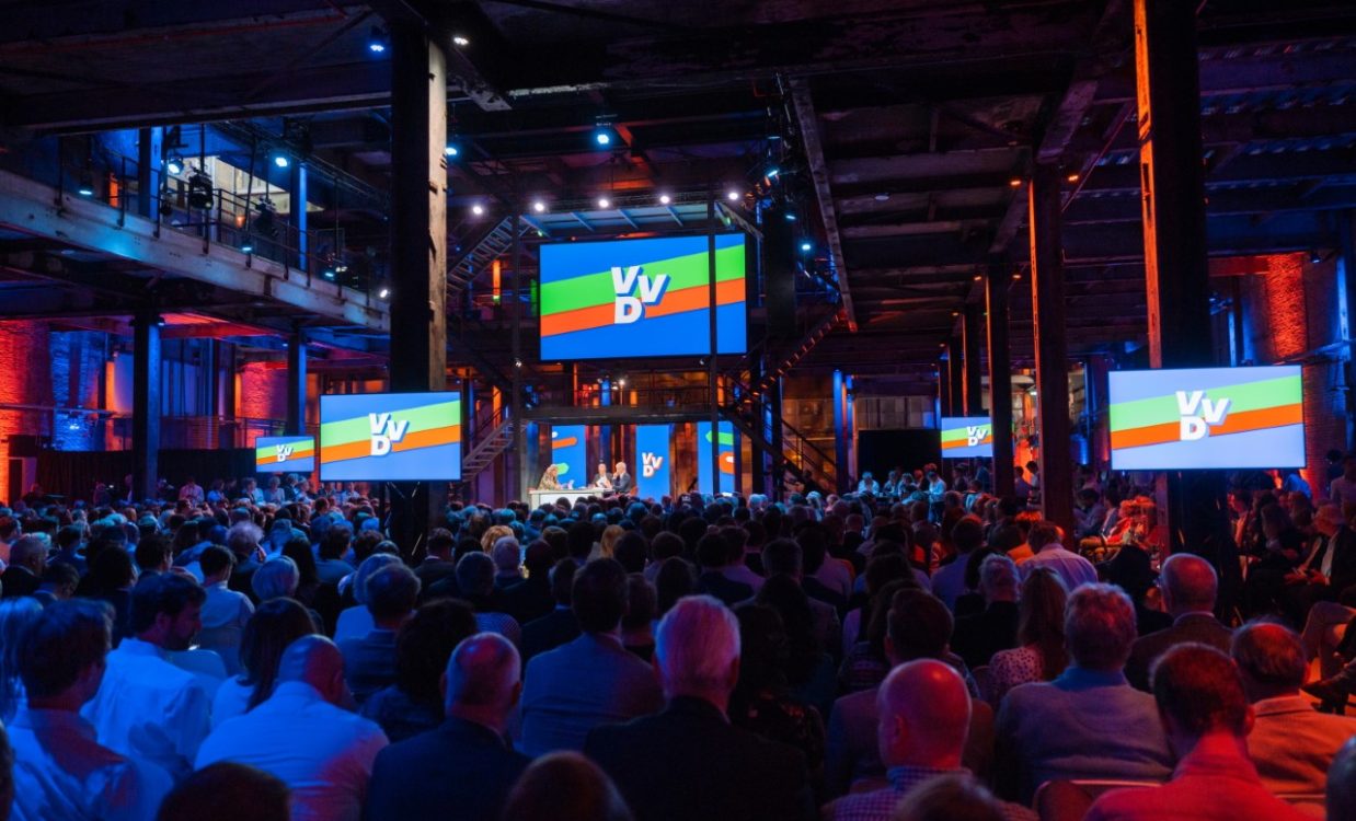 Congres VVD in Van Nelle Fabriek