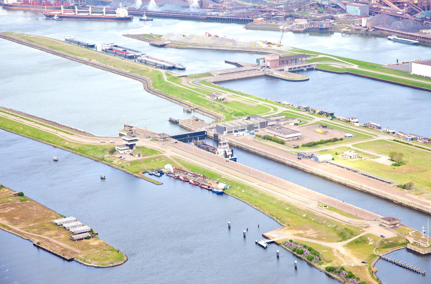 geen uitstel bij cruciaal gemaal IJmuiden, zorgt voor grote risico's voor veiligheid en economie - N