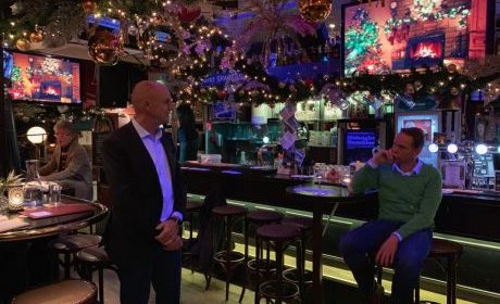 Peter Ouwendijk tijdens het Politiek Café